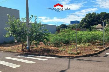 Terreno &agrave; venda - 311m&sup2; - Jardim Aeroporto