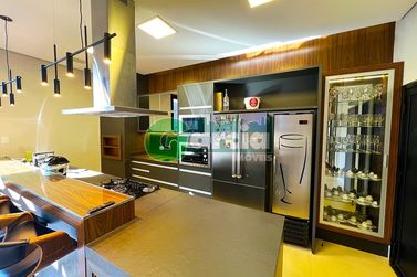 Casa &agrave; venda - 258m&sup2; - Residencial Euro Park