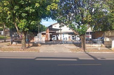 Terreno &agrave; venda - 437m&sup2; - Zona V