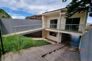 Casa &agrave; venda - 190m&sup2; - Zona V