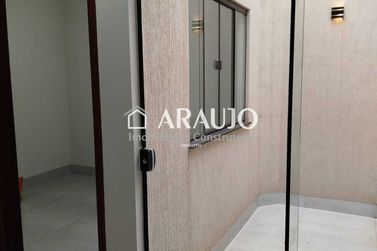 Casa &agrave; venda - 69m&sup2; - Jardim  Santiago