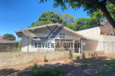 Terreno &agrave; venda - 225m&sup2; - Jardim Igua&ccedil;u