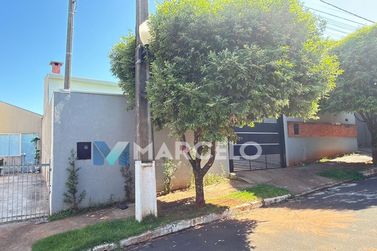 Casa &agrave; venda - 100m&sup2; - Zona VI