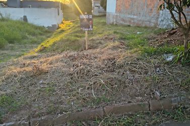 Terreno &agrave; venda - 171m&sup2; - Jardim Colorado