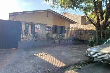 Casa &agrave; venda - 100m&sup2; - Jardim Tangara