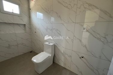 Casa &agrave; venda - 200m&sup2; - VILA BECKER