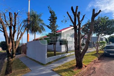 Casa &agrave; venda - 68m&sup2; - Jardim Gar&ccedil;as