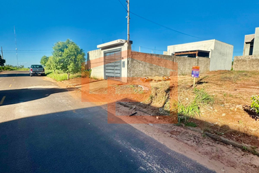 Terreno &agrave; venda - 192m&sup2; - Jardim Trianon