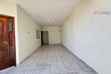 Casa &agrave; venda - 133m&sup2; - Zona V