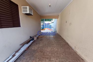 Casa &agrave; venda - 180m&sup2; - Parque San Remo III