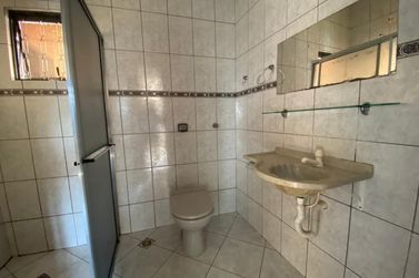 Casa &agrave; venda - 90m&sup2; - Zona IV