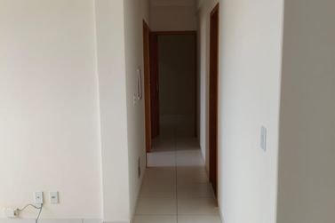 Apartamento para alugar - 80m&sup2; - ZONA II