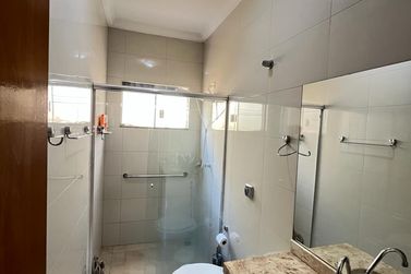 Casa &agrave; venda - 306m&sup2; - Parque do Lago