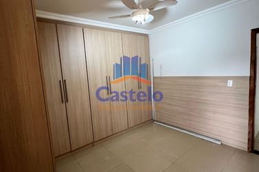 Casa &agrave; venda - 135m&sup2; - JARDIM MEDITERR&Acirc;NEO