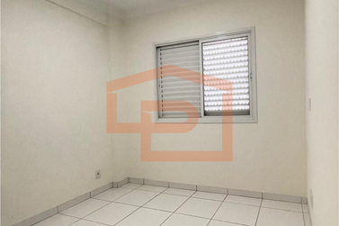 Apartamento para alugar - 80m&sup2; - Zona II
