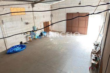 Ch&aacute;cara &agrave; venda - 2800m&sup2; - Zona Rural