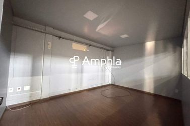 Casa &agrave; venda - 495m&sup2; - Jardim Gisela