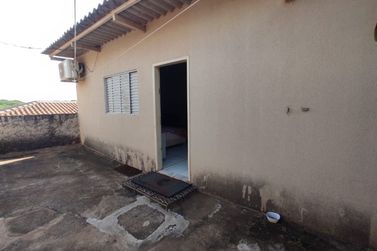 Casa &agrave; venda - Zona V