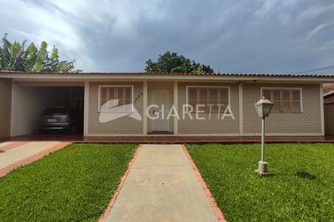 Casa &agrave; venda - 122m&sup2; - CENTRO