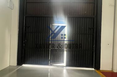 Sal&atilde;o Comercial para alugar - 225m&sup2; - Parque do Lago