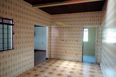 Casa &agrave; venda - 140m&sup2; - Zona Armazem