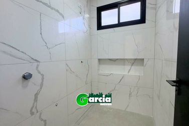 Casa &agrave; venda - 185m&sup2; - JARDINS DE VERSAILLES