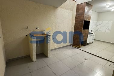 Casa para alugar - Zona III