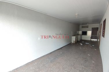 Casa para alugar - ZONA VI