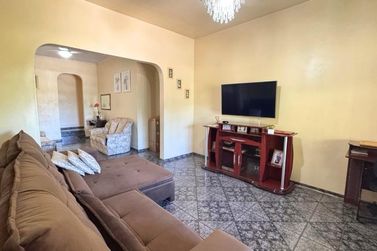 Casa &agrave; venda - 169m&sup2; - JARDIM INDAIA