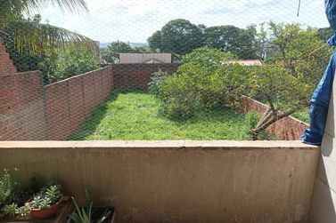 Casa &agrave; venda - 80m&sup2; - Zona VI