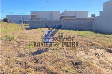 Terreno &agrave; venda - 140m&sup2; - PARQUE COLINA VERDE - LOTE 35 - QUADRA 11