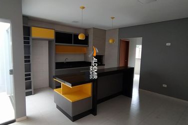 Casa &agrave; venda - 120m&sup2; - Jardim Veneza