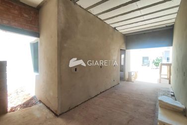 Casa &agrave; venda - 47m&sup2; - JARDIM PINHEIRINHO