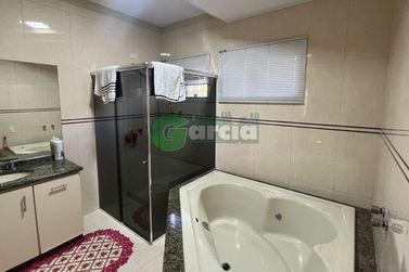Casa &agrave; venda - 260m&sup2; - Parque Cidade Jardim