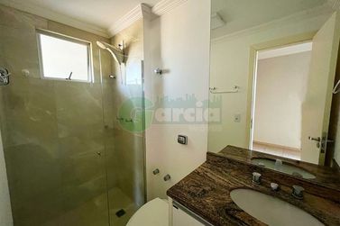 Apartamento &agrave; venda - 74m&sup2; - Zona I