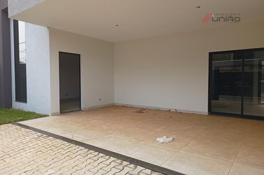 Casa &agrave; venda - 120m&sup2; - Jardim Porto Seguro
