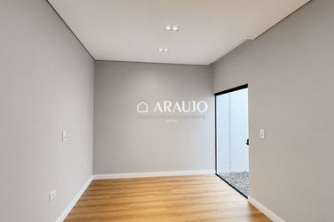 Casa &agrave; venda - 145m&sup2; - Jardim Porto Seguro