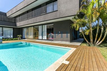 Casa &agrave; venda - 498m&sup2; - Alphaville Graciosa