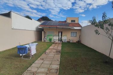 Casa &agrave; venda - 333m&sup2; - Jardim San Martim
