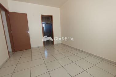 Casa &agrave; venda - 140m&sup2; - JARDIM GISELA