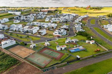 Casa &agrave; venda - 152m&sup2; - Condominio Essenza