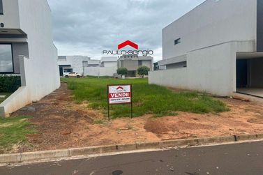 Terreno &agrave; venda - 249m&sup2; - Paysage Essenza Condom&iacute;nio