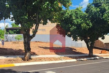 Terreno &agrave; venda - 412m&sup2; - Parque do Lago