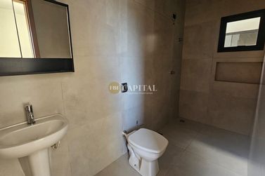 Casa &agrave; venda - 80m&sup2; - Zona V