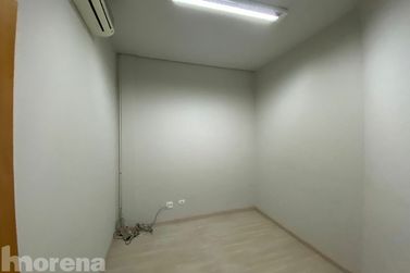 Sala Comercial &agrave; venda - 111m&sup2; - Sala Comercial Burle Marx