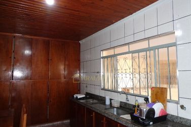 Casa &agrave; venda - 236m&sup2; - Zona I