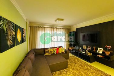 Apartamento &agrave; venda - 175m&sup2; - Zona I