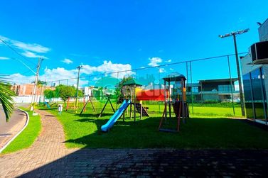 Casa &agrave; venda - 217m&sup2; - Residencial Portal das &Aacute;guas