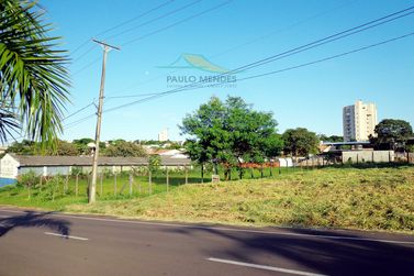 Terreno &agrave; venda - 433m&sup2; - ZONA 2-A