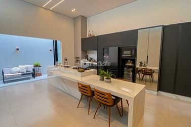 Casa &agrave; venda - 132m&sup2; - Jardim Santa Clara